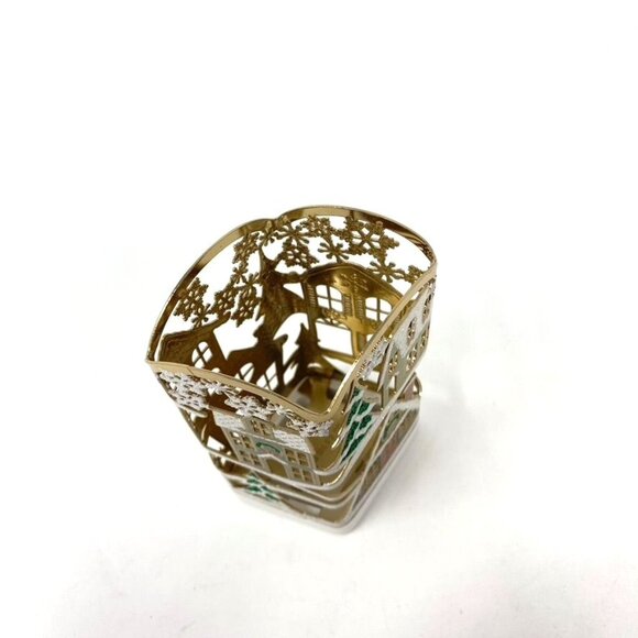 Bath & Body Works Christmas Holiday Village Scene Foaming Soap Holder Decor - Picture 5 of 6